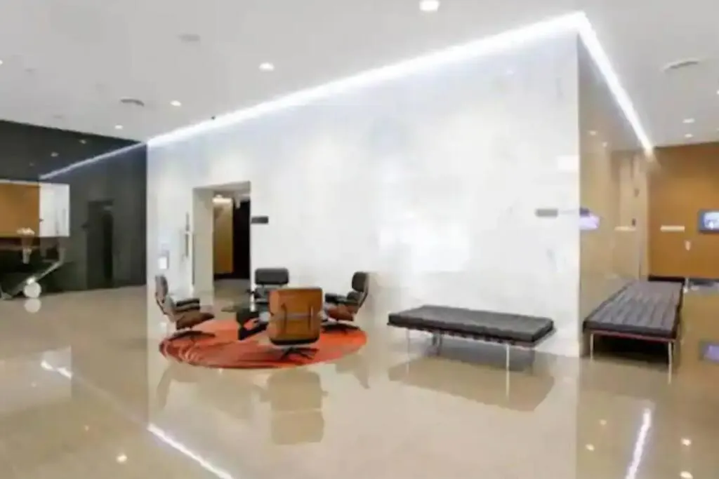 Meriton Soleil Above The Clouds - Central Lv 56 Sky Home With Story Bridge Views & Free Onsite Carpark Brisbane
