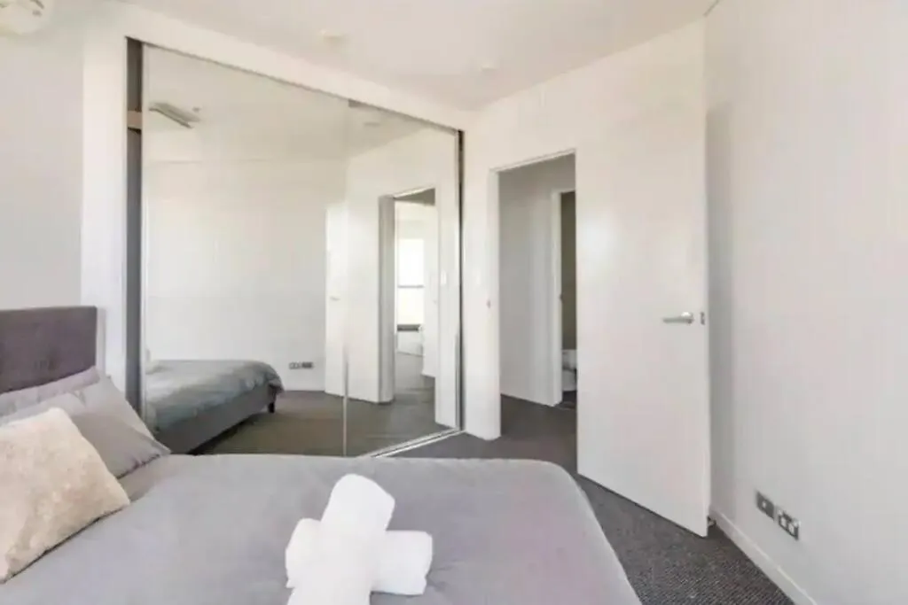 Meriton Soleil Above The Clouds - Central Lv 56 Sky Home With Story Bridge Views & Free Onsite Carpark Brisbane Australia