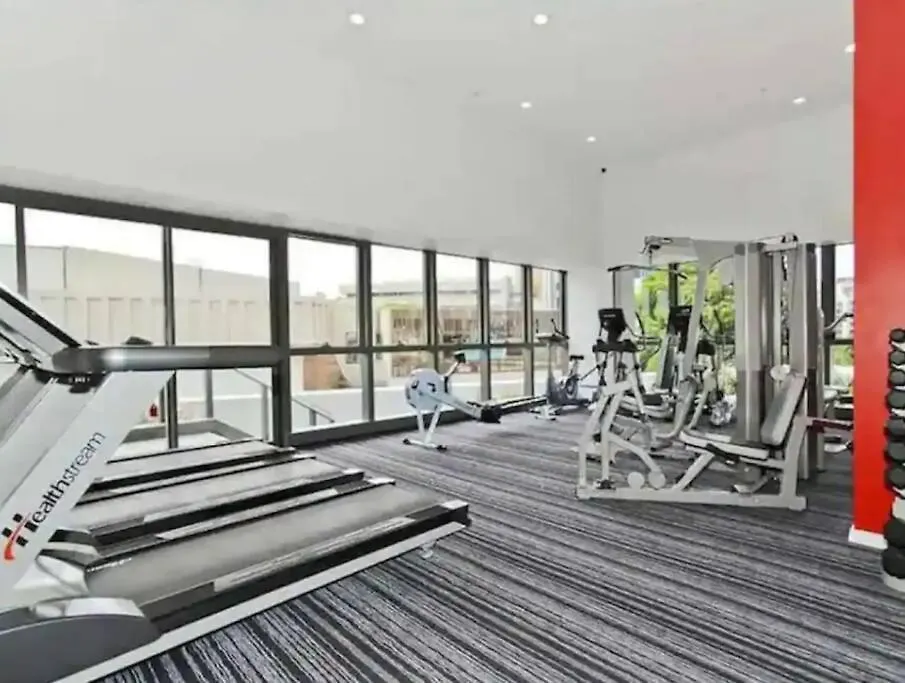Apartment Meriton Soleil Above The Clouds - Central Lv 56 Sky Home With Story Bridge Views & Free Onsite Carpark Brisbane